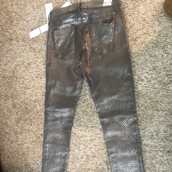 Hudson Midrise Nico Super Skinny Jeans - Picture 4 of 9